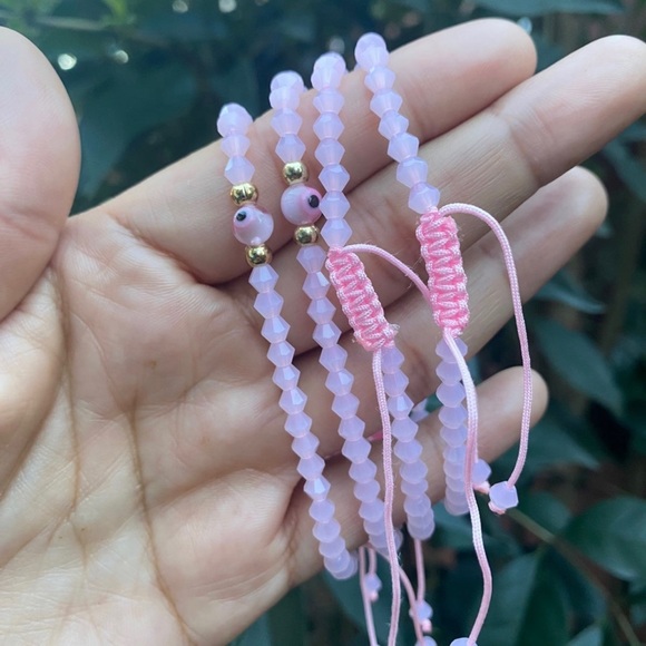 π Pink Evil Eye Bracelet - Picture 3 of 3